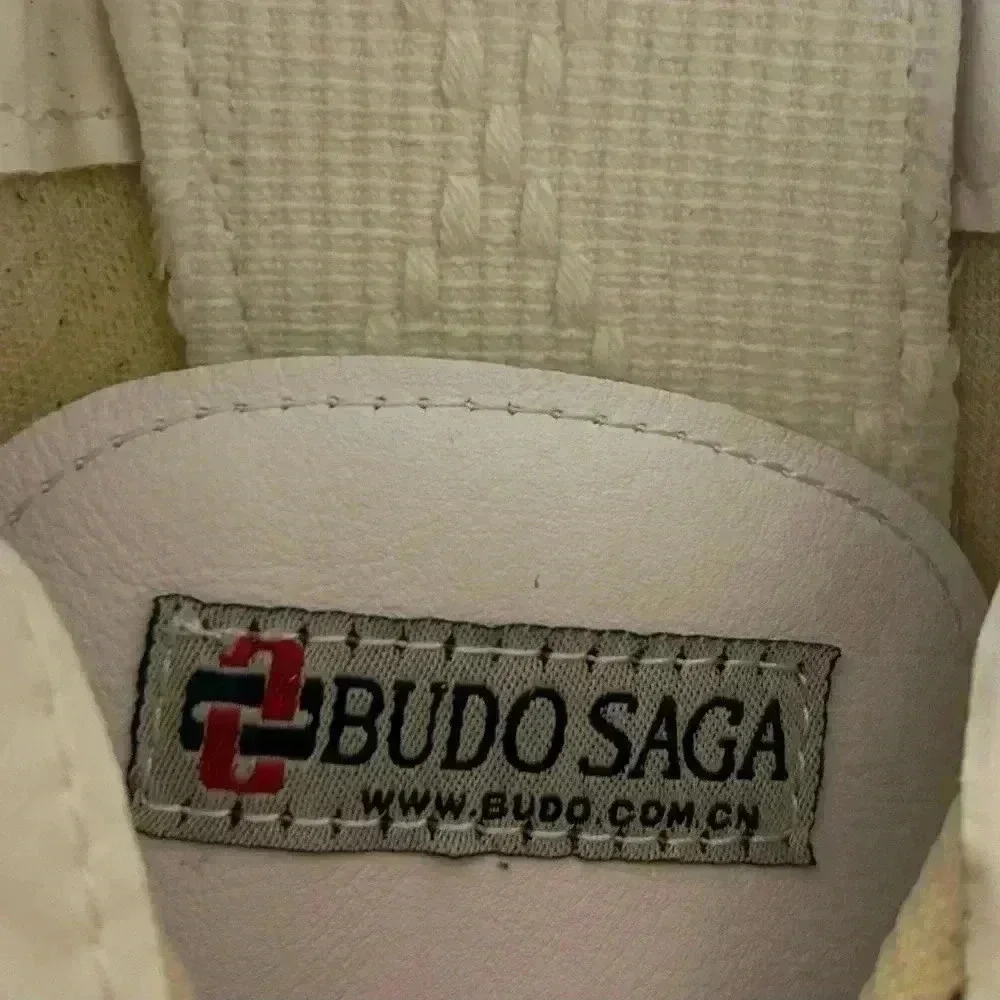 “Budo Saga” NWOT White Wushu Kungfu Martial Arts Shoes Size 44/Men 10.5 Women 12